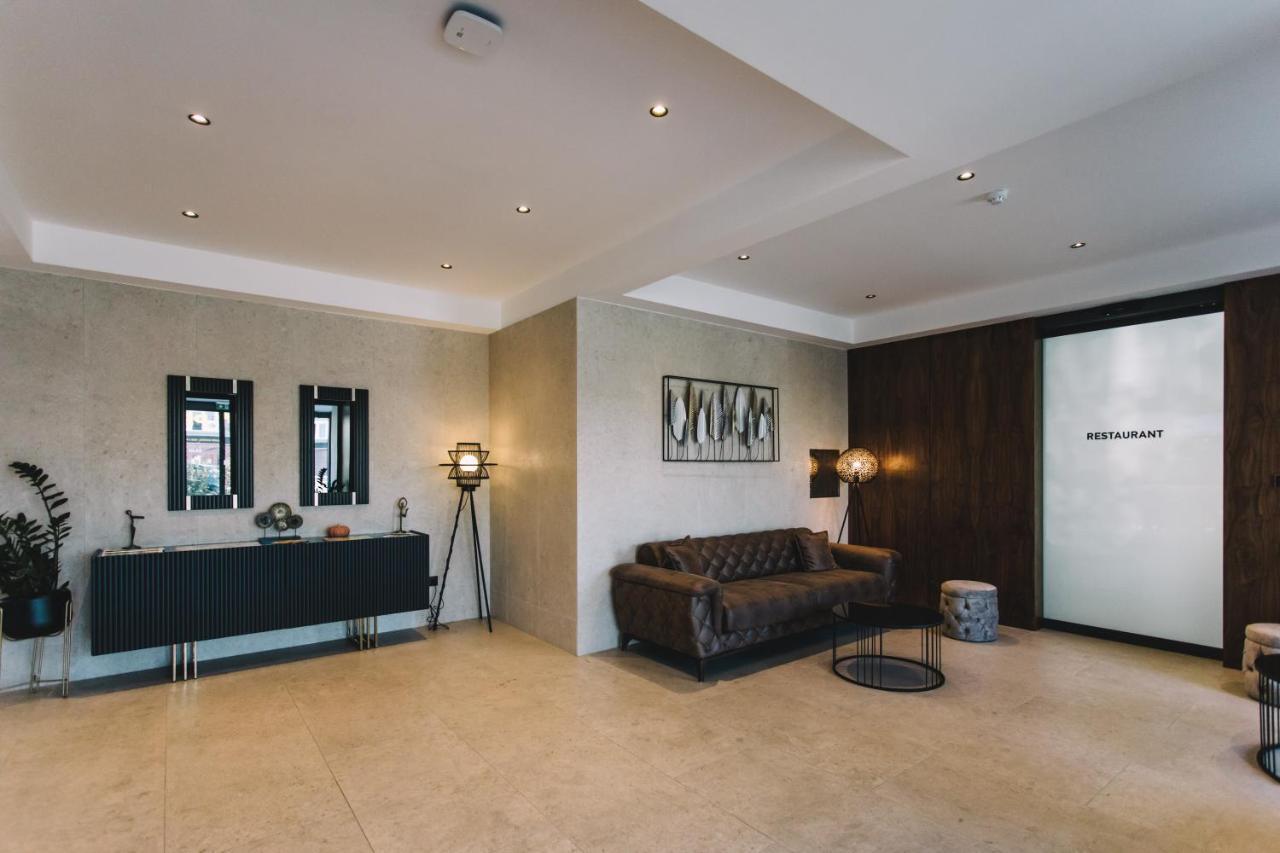 Hotel Batuda Split Kültér fotó